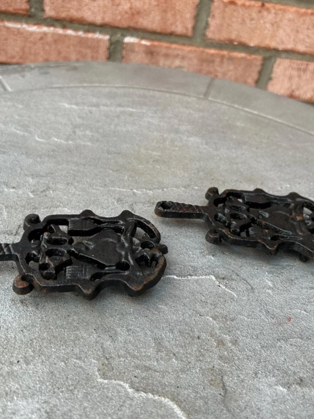 Dutch Black Mini Cast Iron Trivet Potholders Set of 2